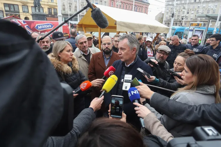 &Scaron;koro počeo prikupljati potpise za kandidaturu: 'Tko kaže da će biti drugog kruga izbora?'