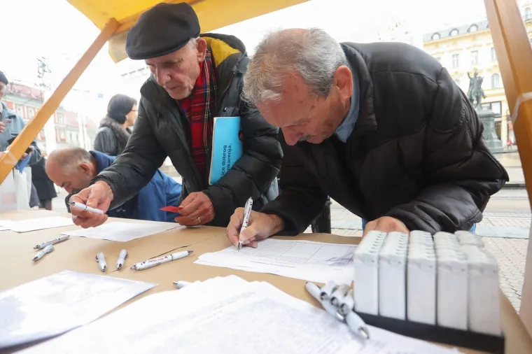 &Scaron;koro počeo prikupljati potpise za kandidaturu: 'Tko kaže da će biti drugog kruga izbora?'