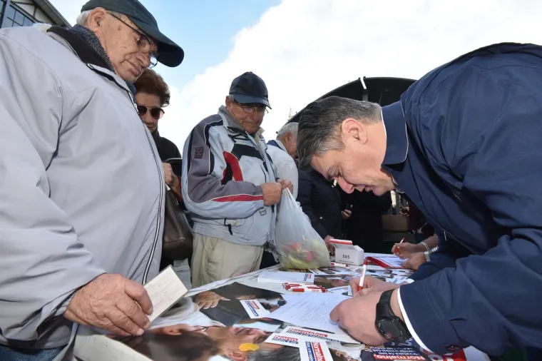 Milanović: 'Učitelji vide da žive u zemlji u kojoj elita na vlasti krade, normalno da žele dio za sebe'