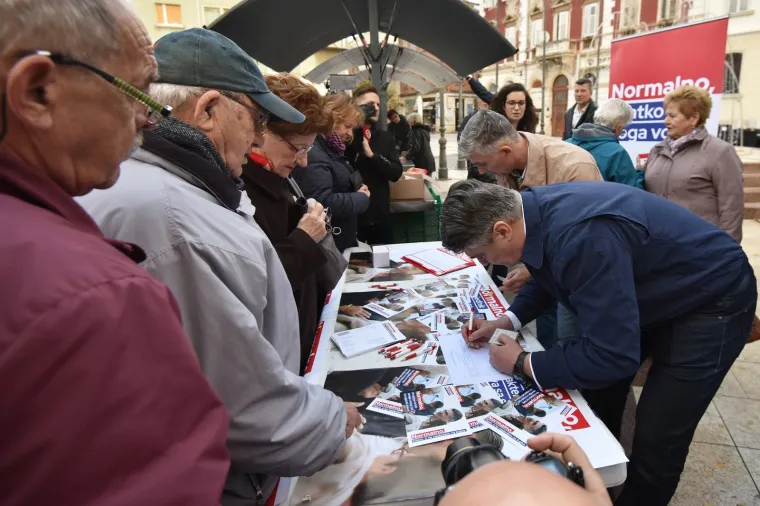 Milanović: 'Učitelji vide da žive u zemlji u kojoj elita na vlasti krade, normalno da žele dio za sebe'