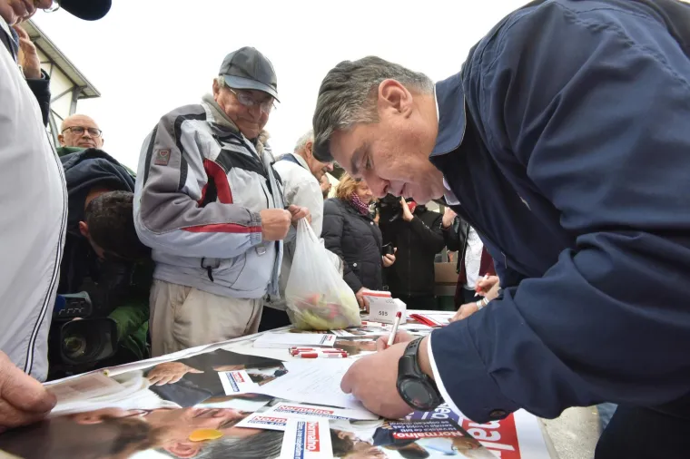 Milanović: 'Učitelji vide da žive u zemlji u kojoj elita na vlasti krade, normalno da žele dio za sebe'