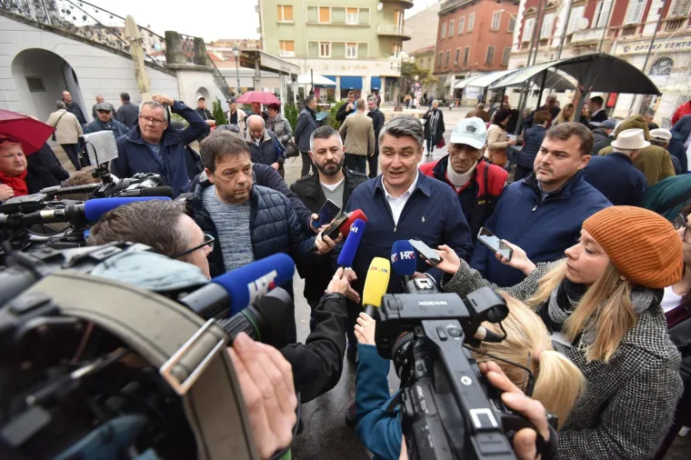 Milanović: 'Učitelji vide da žive u zemlji u kojoj elita na vlasti krade, normalno da žele dio za sebe'