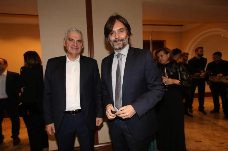 Državni vrh u dobrom raspoloženju! Predsjednica i premijer zvijezde Sinjske noći u Zagrebu