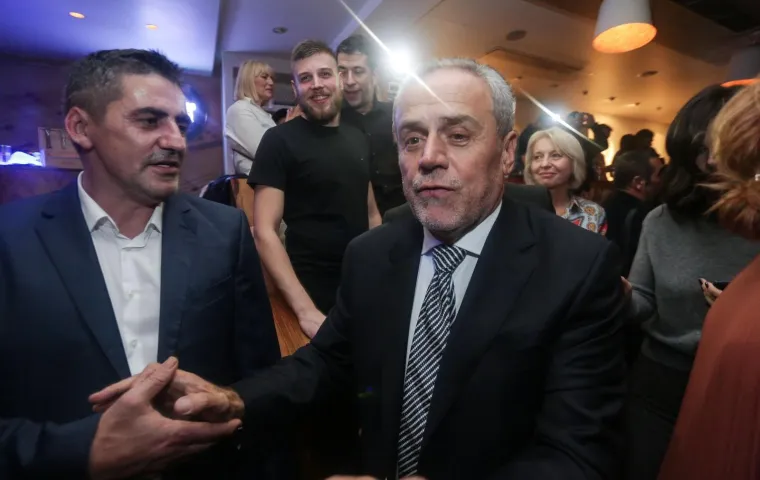 Bandića ljubili svi odreda! Na rođendanskoj proslavi gradonačelnika Jakov Kitarović, Milan Kujundžić...