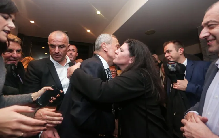 Bandića ljubili svi odreda! Na rođendanskoj proslavi gradonačelnika Jakov Kitarović, Milan Kujundžić...