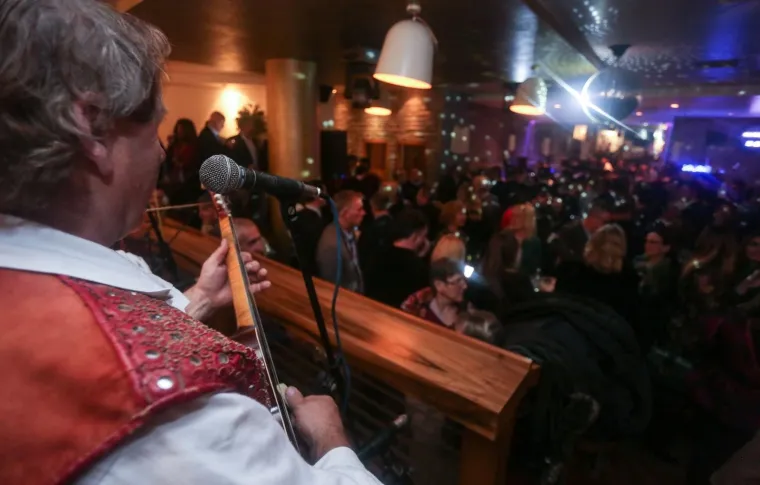 Bandića ljubili svi odreda! Na rođendanskoj proslavi gradonačelnika Jakov Kitarović, Milan Kujundžić...