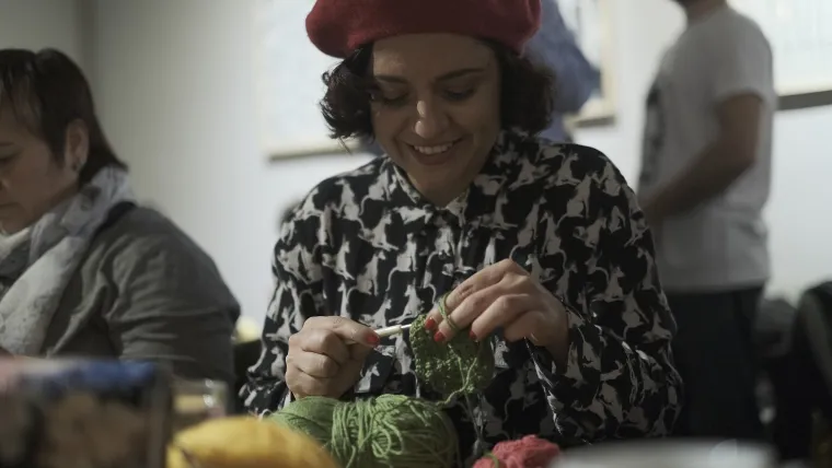 &Scaron;trikeraj cafe i udruga Ozana pokrenuli su akciju 'Upletimo se' iz želje njihovih korisnika, osoba s intelektualnim te&scaron;koćama i djeca s te&scaron;koćama u razvoju, da barem jednom godi&scaron;nje pomažu nekome drugome