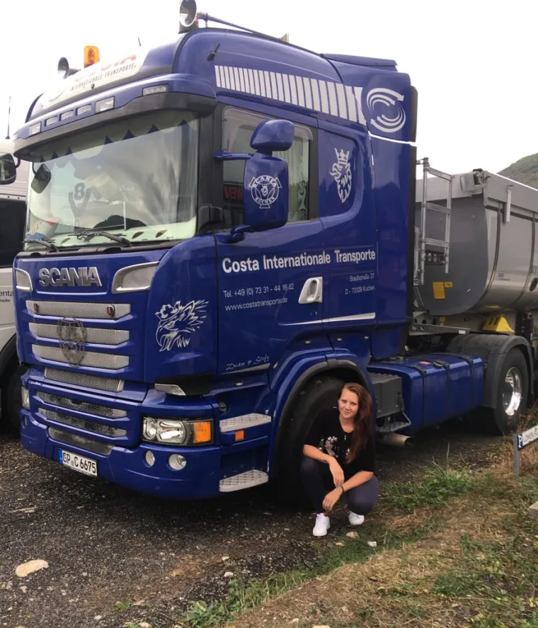 Danijela Janković ima samo 26 godina, a već živi svoj san. Prije godinu i pol je iz Zagreba preselila u Njemačku i ondje vozi kamione koje ni brojni mu&scaron;karci ne bi mogli 'ukrotiti'