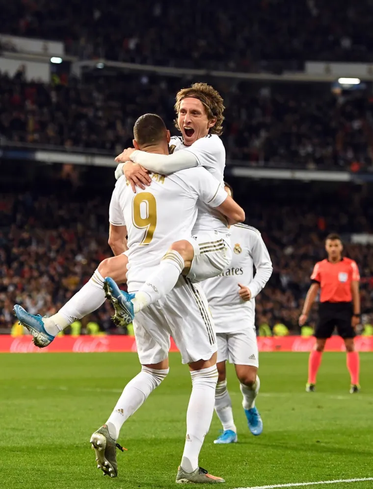 [FOTO] JESTE LI VIDJELI ŠTO JE NEVJEROJATNI LUKA NAPRAVIO ODMAH NAKON GOLA NA SAMOM TERENU? Da, upravo to, i zato je kralj