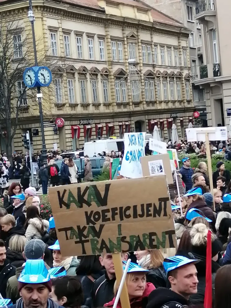 Dali bismo im veće koeficijente samo zbog njih: Izabrali smo najbolje transparente prosvjetara!