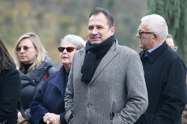 Tužan opro&scaron;taj od velikana! Na ispraćaj Branka Lustiga do&scaron;li Plenković, Bandić...