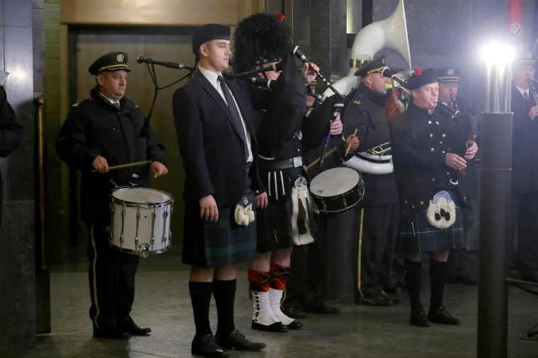 Tužan opro&scaron;taj od velikana! Na ispraćaj Branka Lustiga do&scaron;li Plenković, Bandić...