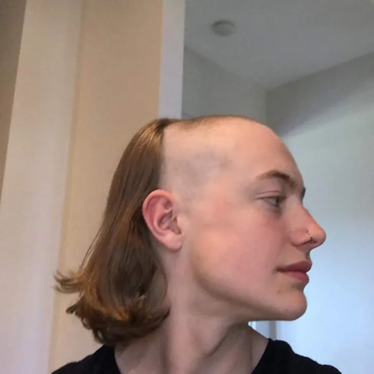 OVE LJUDE JE NETKO UVJERIO DA SU KUL: A taj se sada zlobno smije, kao i svi koji ih sretnu (ako prestravljeni ne pobjegnu)