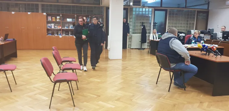 Upravo su kći i zet nakon 19 godina otvorili &scaron;krinju i prona&scaron;li mrtvu Jasminu