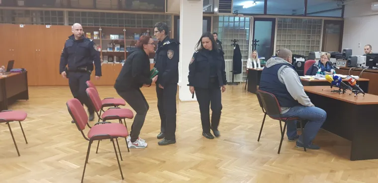 Upravo su kći i zet nakon 19 godina otvorili &scaron;krinju i prona&scaron;li mrtvu Jasminu