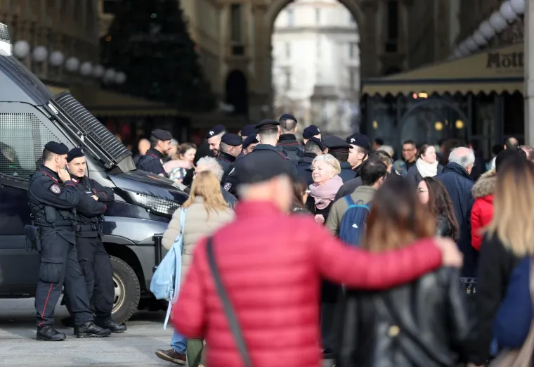 26.11.2019., Milano - Atmosfera na glavnom milanskom trgu Piazza del Duomo uoci vecerasnjeg susreta izmedju Atalante i Dinama u Ligi prvaka. 
Photo: Slavko Midzor/PIXSELL