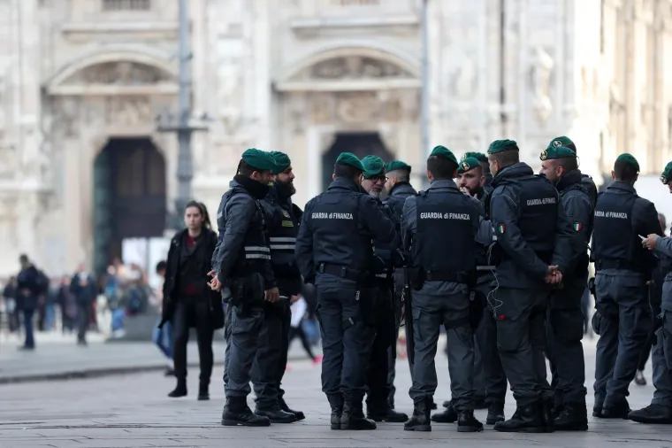 26.11.2019., Milano - Atmosfera na glavnom milanskom trgu Piazza del Duomo uoci vecerasnjeg susreta izmedju Atalante i Dinama u Ligi prvaka. 
Photo: Slavko Midzor/PIXSELL