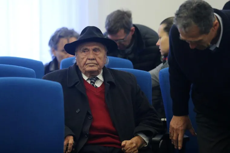 Nastavljeno suđenje Branimiru Glavašu: U klupu za svjedoke sjeli Šeks i Manolić
