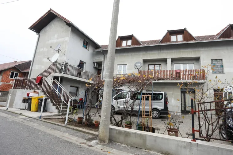 U velikoj policijskoj akciji uhićen je i predsjednik Udruge Roma: Pretres njegove kuće na Kozari boku