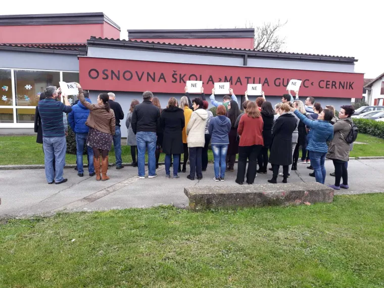 Nastavnici od jutra kratko i jasno poručuju Plenkoviću - Ne!