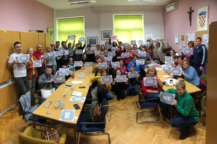 Nastavnici od jutra kratko i jasno poručuju Plenkoviću - Ne!