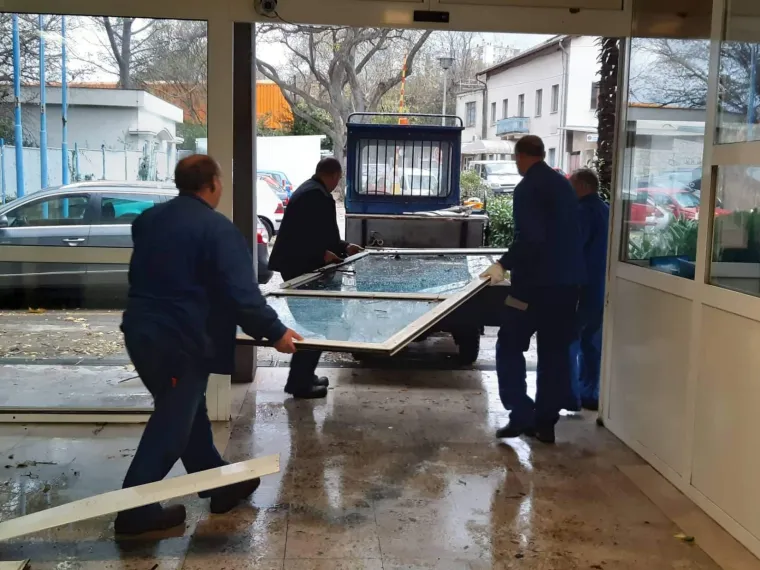 Pijavica prohujala riječkom Kantridom: U zrak letjeli limovi i krov brodogradili&scaron;ta 3. maj