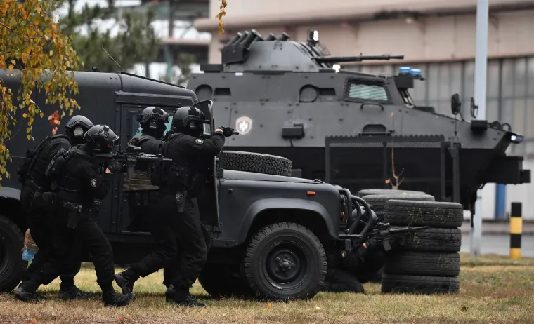 Srbija i Kina pokazale su svu snagu svojih specijalaca: Sudjelovali su helikopteri, tenkovi...