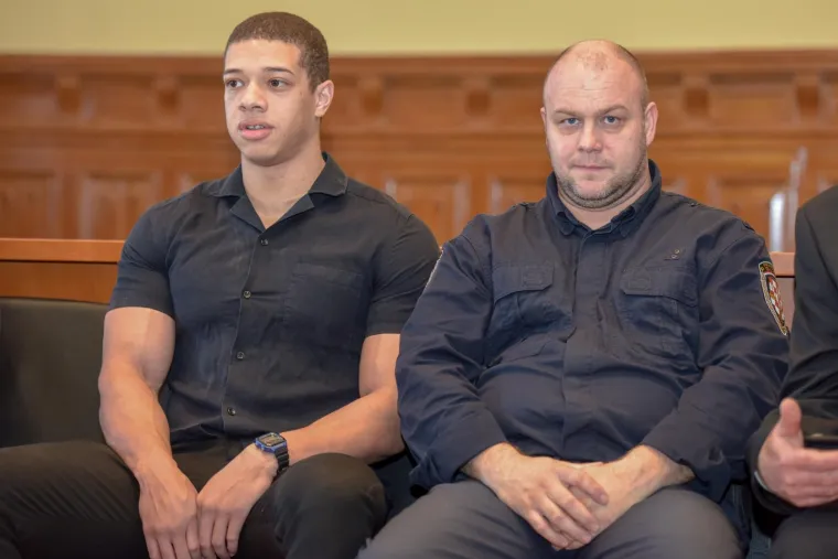 Ubojstvo na Zrću: Počelo suđenje Britancu, pu&scaron;tali mu snimke s očevida krvoprolića