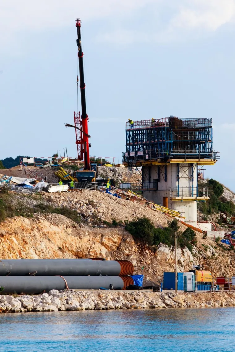 Četiri tunela i dva mosta: Uskoro kreće gradnja cesta za Pelje&scaron;ki most, građani jedva dočekali