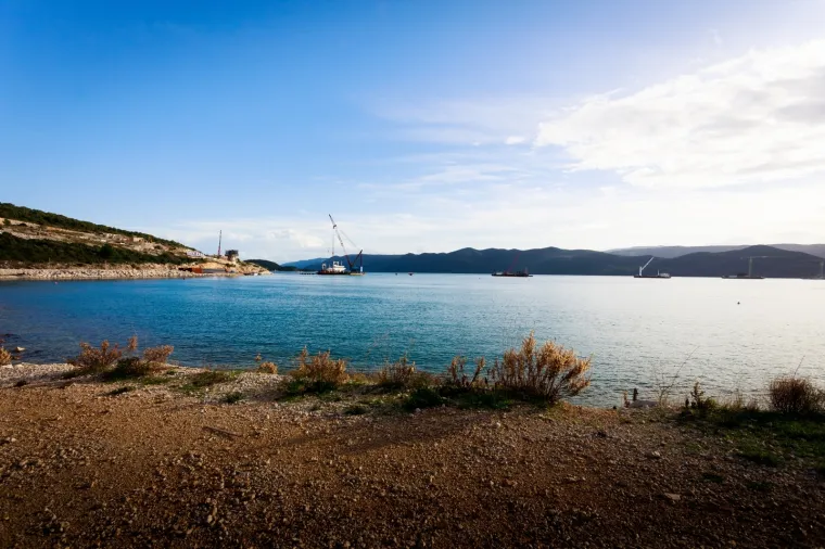 Četiri tunela i dva mosta: Uskoro kreće gradnja cesta za Pelje&scaron;ki most, građani jedva dočekali