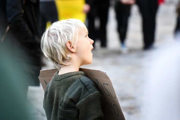 Prosvjed protiv klimatskih promjena: 'Dosta je samovolje ove &scaron;tetne Vlade. Dosta!'