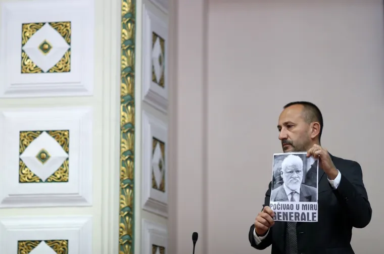 &Scaron;trajkaju li i zastupnici kad je Sabor tako prazan? Izbrojali smo ih samo 16 na radnom mjestu