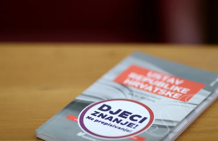 &Scaron;trajkaju li i zastupnici kad je Sabor tako prazan? Izbrojali smo ih samo 16 na radnom mjestu