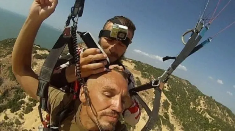 OVAJ SVIJET TREBA 'RESET' TIPKU: Nije lako njima, a ni onima oko njih. Što je pjesnik htio reći?