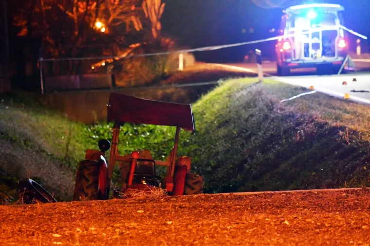 STRAVIČNA NESREĆA U BATRINI: Poginuo vozač traktora u sudaru s autom