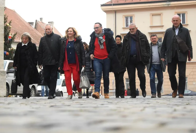 Sindikati i premijer ponovno za stolom: 'Ključna riječ koja može zaustaviti &scaron;trajk je - koeficijent'