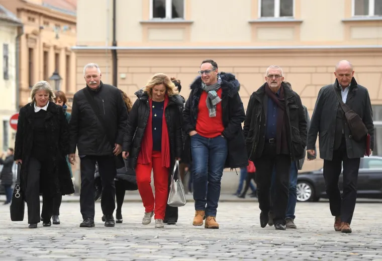 Sindikati i premijer ponovno za stolom: 'Ključna riječ koja može zaustaviti &scaron;trajk je - koeficijent'