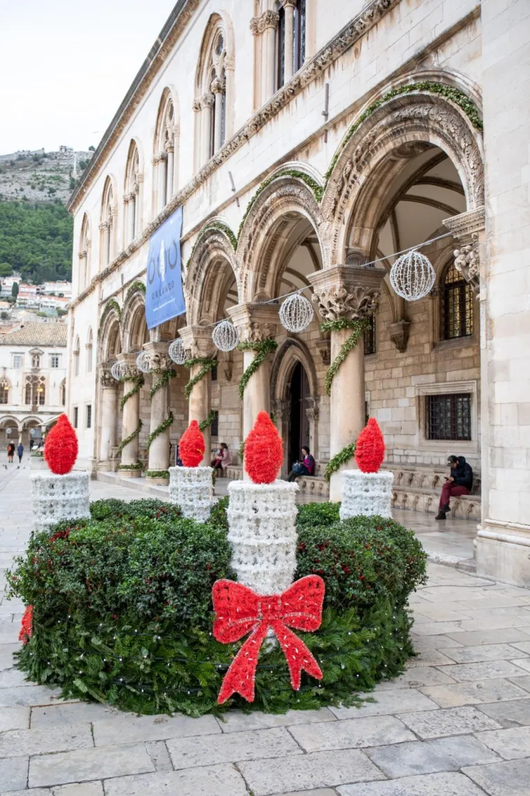 Božićna čarolija &scaron;iri se cijelom Hrvatskom: Evo kako izgleda Advent u Dubrovniku