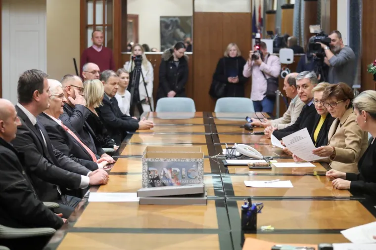Iako su mnogi sumnjali, on je uspio: Anto Đapić skupio je 10.000 potpisa i postao predsjednički kandidat