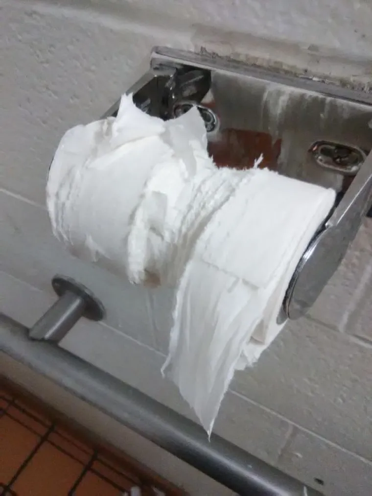 PRIZORI KOJI ĆE VAS MOMENTALNO RAZBJESNITI: Pa &scaron;to su oni skrivili svemiru, da im se ovako opako vraća?