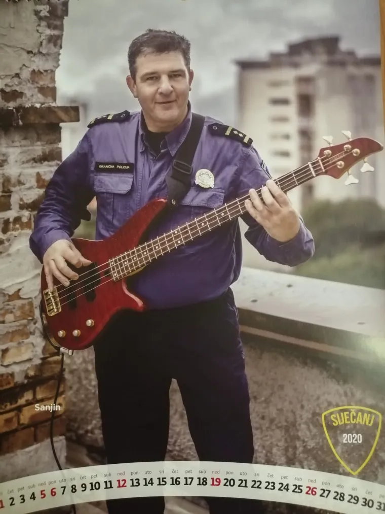 Poslastica za žene! Riječki policajci u svom najboljem izdanju slikali se za kalendar