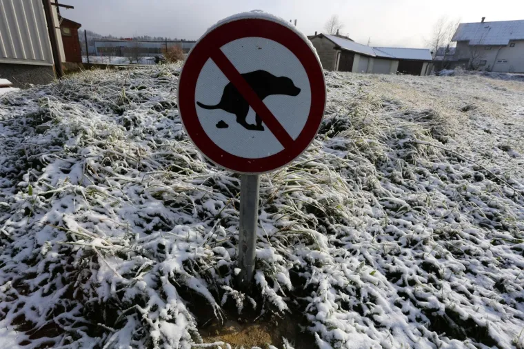 Gorski kotar zabijelio prvi ovogodi&scaron;nji snijeg: Zimske radosti mogu početi