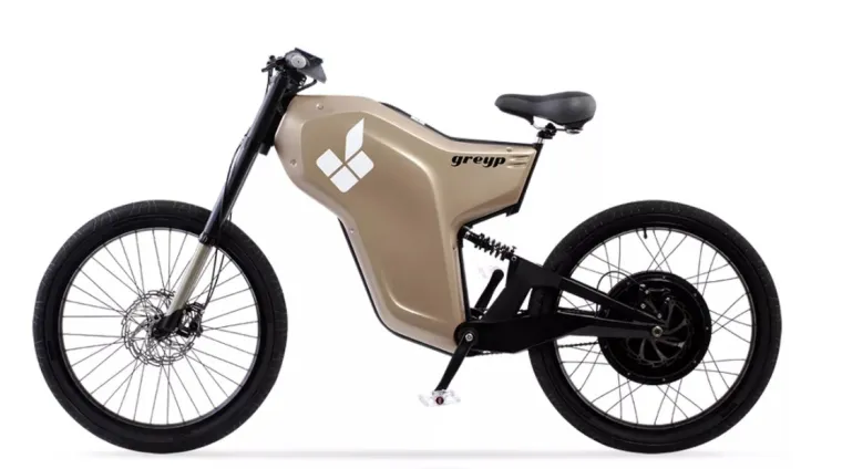 Rimac se kroz sestrinsku kompaniju Greyp Bike bavi i električnim biciklima. Iznimno su popularni i svaki model, od Greyp G12 iz 2013., Greyp 12S iz 2015. te Greyp G6 iz ove godine zabilježio je dobre rezultate na trži&scaron;tu.