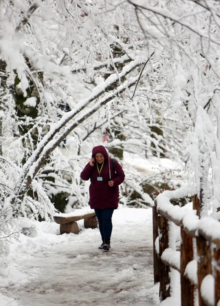 Čarolija na Plitvičkim jezerima: Fascinantna ljepota pod bijelim pokrivačem