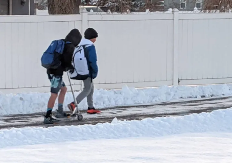POKAZALI NAJČUDNIJE FOTOGRAFIJE KOJE SU PRONA&Scaron;LI U SVOM MOBITELU: Neke su i nas &scaron;okirale
