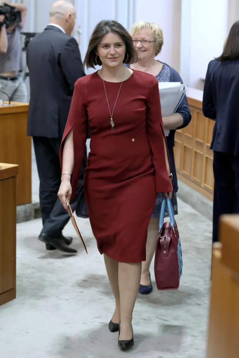 Sve oči bile su uprte u Bandićevu zastupnicu: Odjevna kombinacija koja ne može proći nezapaženo