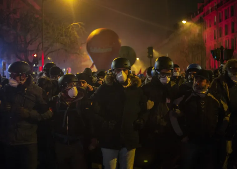 Francusku paralizirao &scaron;trajk, na prosvjedima gotovo milijun ljudi: 'Vlada će popustiti prije nas'