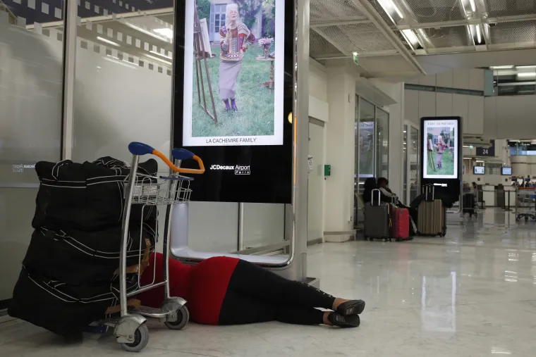 Francusku paralizirao &scaron;trajk, na prosvjedima gotovo milijun ljudi: 'Vlada će popustiti prije nas'