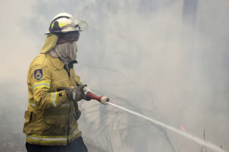 Katastrofa u Australiji: Požar kod Sydneya ne može se ugasiti, gori 300 tisuća hektara!