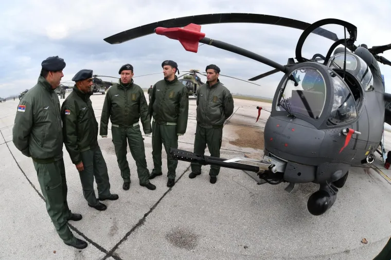 Vučić odu&scaron;evljen 'vražjim kočijama': Vojska Srbije predstavila nove helikoptere kupljene u Rusiji